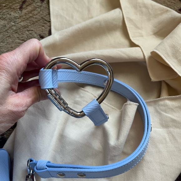 BNIB LOUIS VUITTON TWIST PM BAG BLUE WITH SILVER HARDWARE - Picture 11 of 12